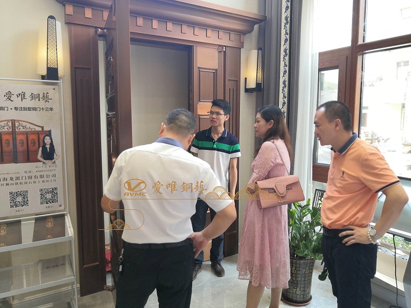 銅大門愛(ài)唯銅藝
